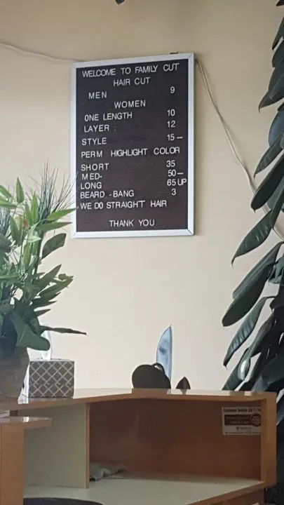 https://cdn.salonspotlight.com/photos/ZNS4MPDhuosygYeogCKo/3d34e220-b7dd-4444-b25d-384f117476d7_720x720