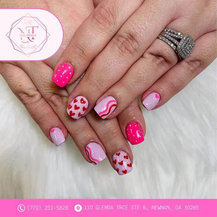 https://cdn.salonspotlight.com/photos/ZYKXDGDHo4HfYJiff4c4/b3b47c4a-0980-4734-95aa-f73861a02cb8_720x720