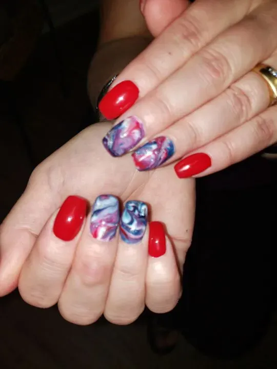https://cdn.salonspotlight.com/photos/ZclcezRuYeI2aWJoMUSy/9bda9deb-aa33-4c3f-b991-6a76e076eded_720x720