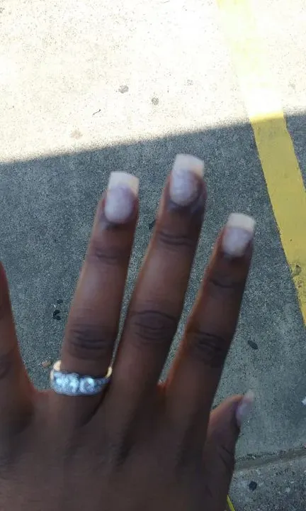 https://cdn.salonspotlight.com/photos/ZenhPMpgiDXNLBCmBFLM/d7ab294f-ba5e-49b3-84d9-884952071c60_720x720