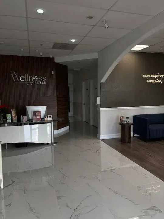 https://cdn.salonspotlight.com/photos/Zj1bximYu1GWO7VBwTcO/8528517c-a010-46af-9568-7396e822f4f1_720x720