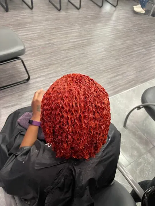 https://cdn.salonspotlight.com/photos/ZjCtVvYgwN5VAJNk3ay0/35596f79-1407-47d9-b7d4-df46c47049a8_720x720