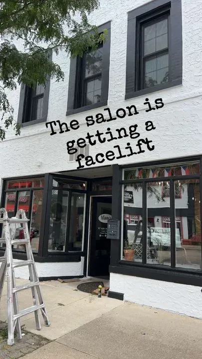 https://cdn.salonspotlight.com/photos/Zu760lp12uD7Lw8LV0SM/f119d8f6-b2b4-4608-9d87-495a3f6c8852_720x720
