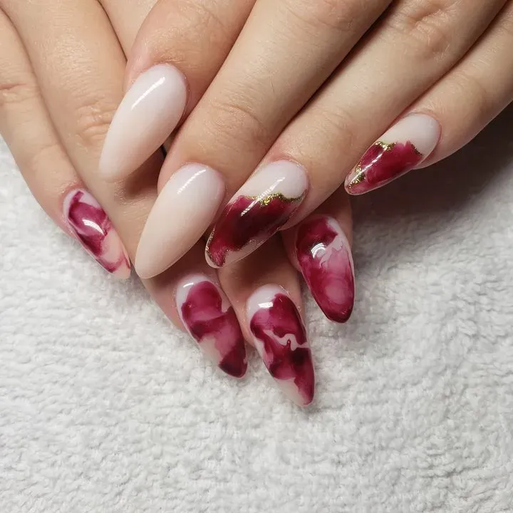 https://cdn.salonspotlight.com/photos/a2jPPAxc6otsDrAMHpEg/cf81354c-8cb0-4339-94ee-d117f1736266_720x720