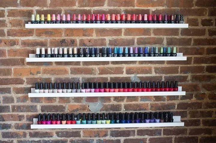 https://cdn.salonspotlight.com/photos/a7PUV6inqWj7mfpPbNLK/be64bf58-46b0-4e1e-bcf6-7cf0bd80cb0e_720x720