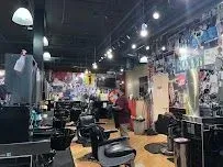 https://cdn.salonspotlight.com/photos/a9ueVDNTUDEpKXav5mvl/e524e121-c879-4c6c-85e4-7876c489e7f3_720x720