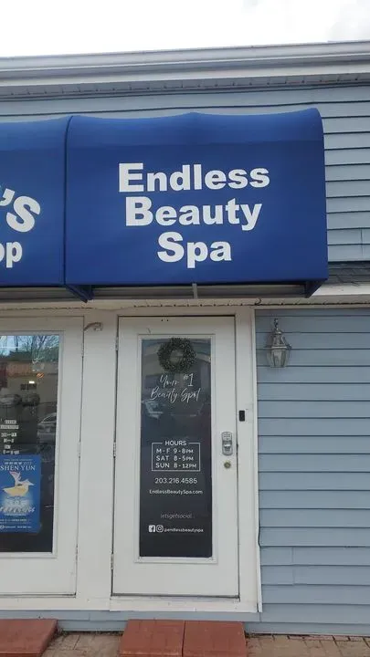 https://cdn.salonspotlight.com/photos/aHJ94RGUWT51KRtH7yhc/bf1a2f93-65af-4067-aff9-f86f4ed286ad_720x720