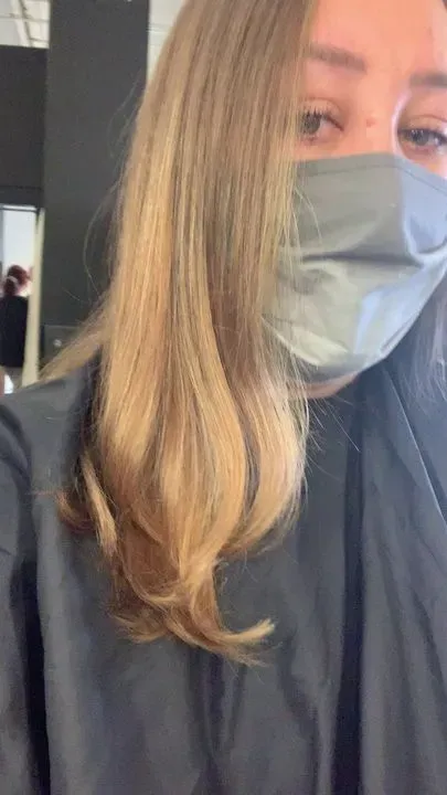 https://cdn.salonspotlight.com/photos/aiIL1lCIHG23mIyuL0w4/6a999443-8948-43d6-a555-6008a9573dce_720x720