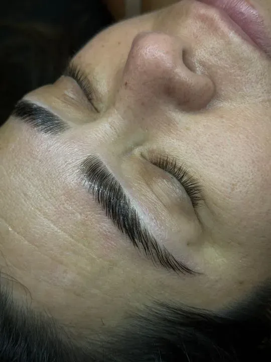 https://cdn.salonspotlight.com/photos/axVDV3LAbkmyTKzppuWu/88208d8c-b363-4a56-94f4-0ec270f9b099_720x720