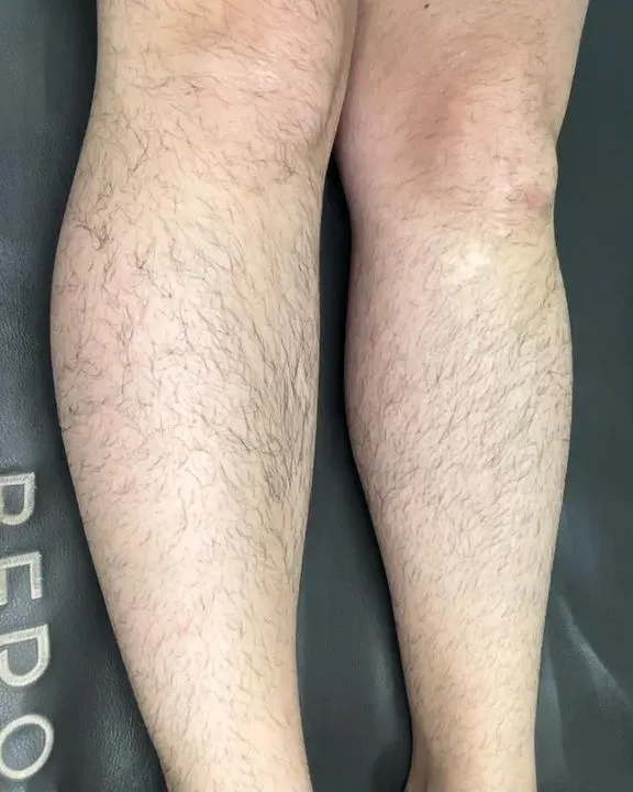 https://cdn.salonspotlight.com/photos/b468z027TwoVYQtMjFOi/84ed2b66-68cb-4bd0-bafd-22e30d3bffa5_720x720