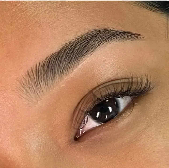 https://cdn.salonspotlight.com/photos/b74WgLMnQgcSxA8MVWbK/60152400-f294-4dc1-af92-a27b84ab6d7c_720x720