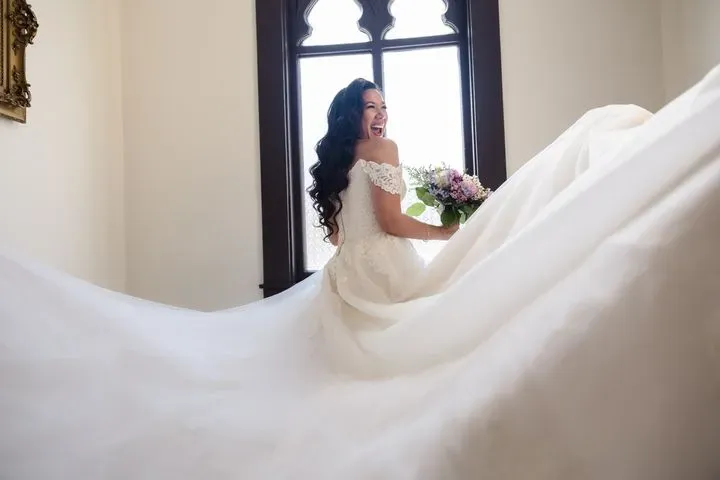 https://cdn.salonspotlight.com/photos/bCG6Wtf7dYm5fGVjjHYV/7b8a8601-744c-418f-98a0-496cee26bd7a_720x720
