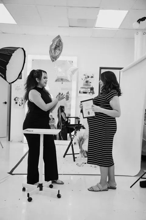 https://cdn.salonspotlight.com/photos/bNYzZCEaD7eITcvEdd31/dd93cff9-c24a-422b-9977-8ee035c88d73_720x720