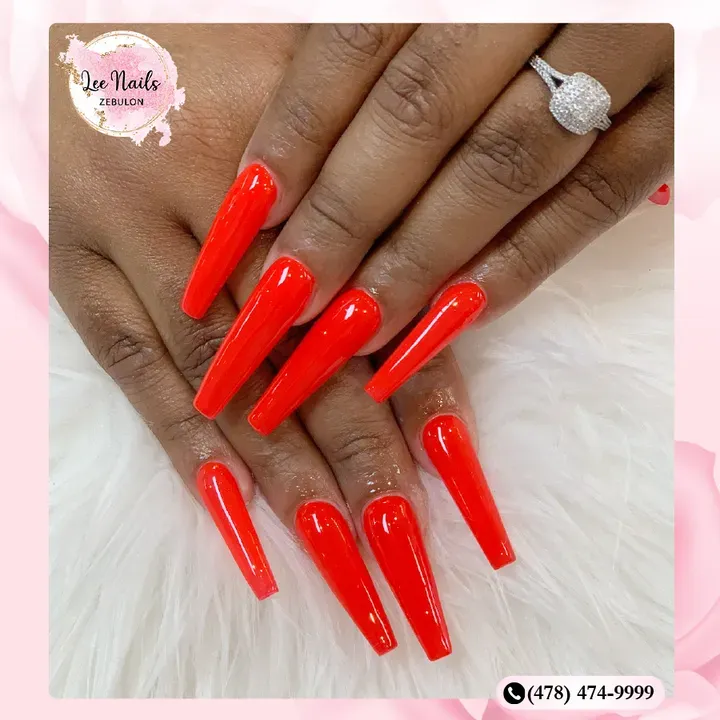 https://cdn.salonspotlight.com/photos/bS7XMThKVLagVpyIVb6c/c50f77e5-0519-47b4-b8e3-2f25664e7337_720x720