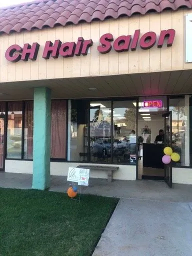 https://cdn.salonspotlight.com/photos/bTBS9G6yikGyxI7lFOUY/c54f81f3-c14b-4777-a2de-ce3f6bf78d45_720x720