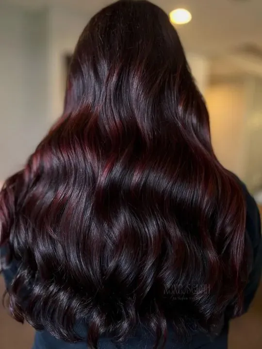 https://cdn.salonspotlight.com/photos/blbWLhcJGL4pyjyXvDBA/d00d39f4-6e6d-4340-9b51-f2c8f5f590d5_720x720