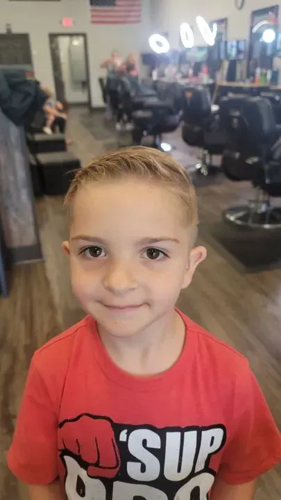 https://cdn.salonspotlight.com/photos/bmtuzcdU4uxsRYtGePDw/0316c282-1b2e-47ba-804d-868c08da48a7_720x720