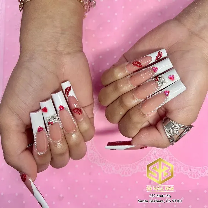 https://cdn.salonspotlight.com/photos/bsRAxsuTKU1WEzoJ2MWq/cb3c8860-d73b-435b-86f7-5a17abdfc04c_720x720