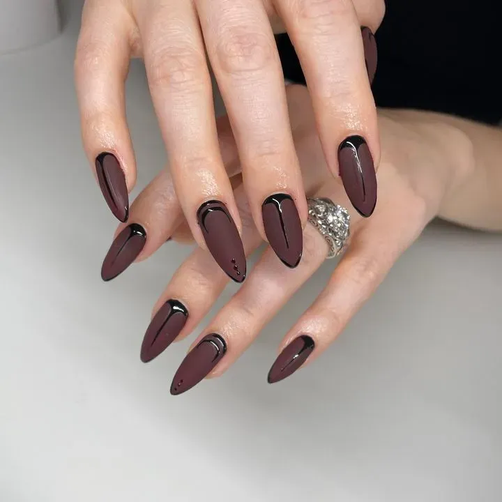 https://cdn.salonspotlight.com/photos/btk2CpNcZtFoVvgKIHVB/842ec535-6707-49d3-a480-f1604e56b834_720x720