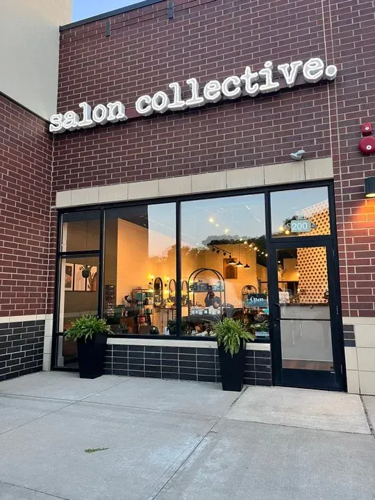 https://cdn.salonspotlight.com/photos/byzsHnXt58lKNTQCLjzp/4bbf3648-14e8-4257-8656-7d309ad714bb_720x720
