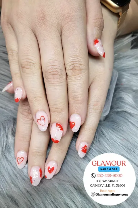 https://cdn.salonspotlight.com/photos/cAohbv4FyW61TR08D2Bj/1afcb5df-13b1-4da6-b056-b477aac85f3d_720x720