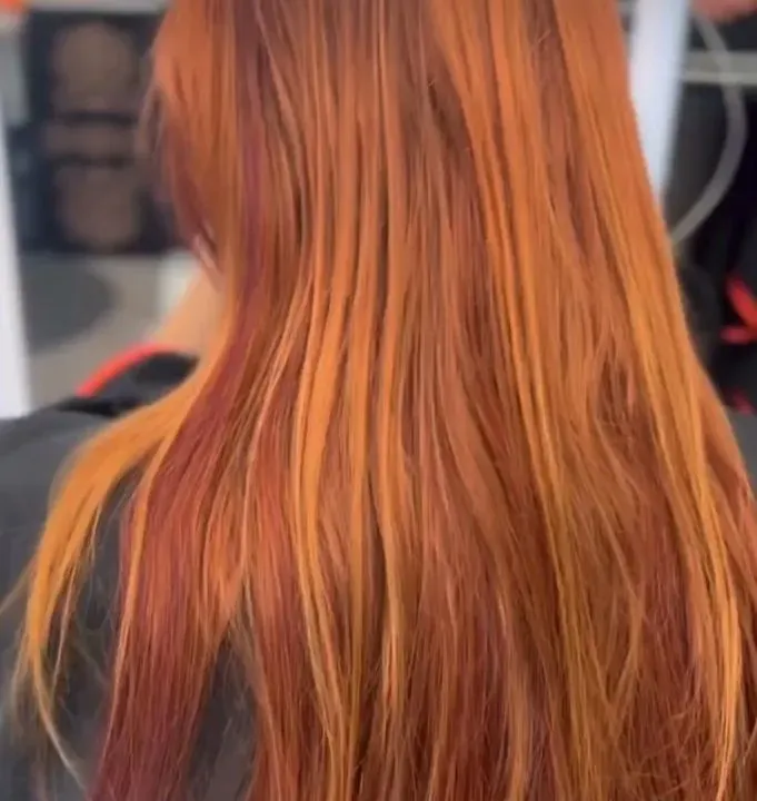 https://cdn.salonspotlight.com/photos/cHaQWhROQaA5S9bM8grC/5073622d-3e8c-47f3-a0b3-8b8fc8b0a037_720x720