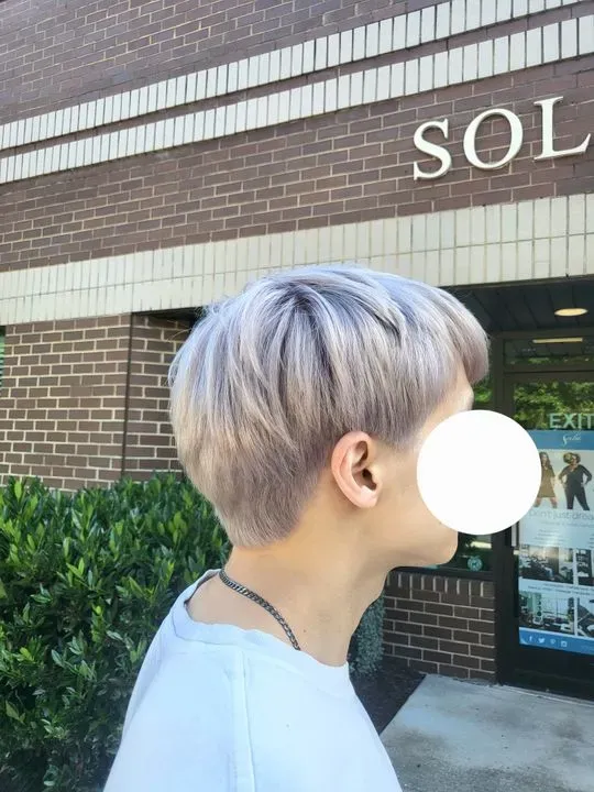 https://cdn.salonspotlight.com/photos/cLmGv7qZ8AMjKWotPIjb/3557b79a-c2ce-4926-80a3-2237e2b10762_720x720