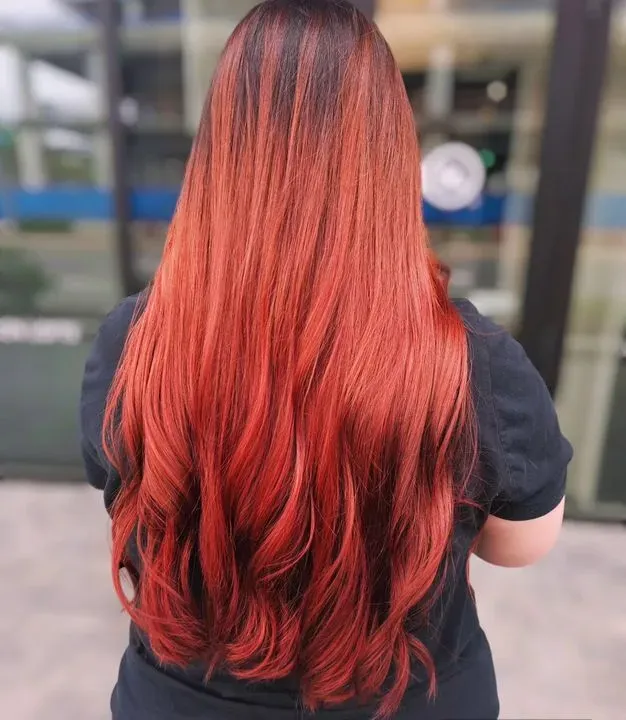 https://cdn.salonspotlight.com/photos/cNtJEAH2W3iK2KBgBFQ3/75eb707a-46b5-4f30-aad4-4da767844f99_720x720