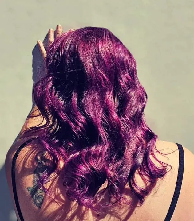 https://cdn.salonspotlight.com/photos/cNtJEAH2W3iK2KBgBFQ3/cd97fe48-3591-4f98-8b9f-b44d7736fcd9_720x720