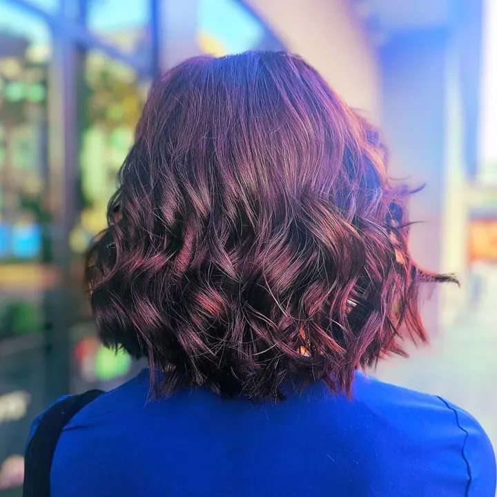 https://cdn.salonspotlight.com/photos/cNtJEAH2W3iK2KBgBFQ3/e2c2ac68-fe93-4efc-bddb-68e0caf85d69_720x720