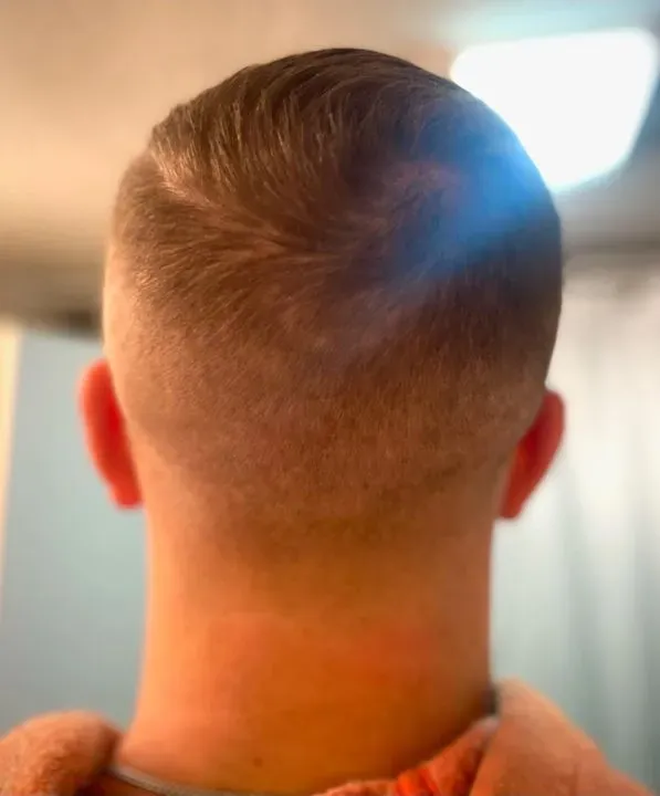 https://cdn.salonspotlight.com/photos/cUqPPXHxt0gd41hcl2GP/587a242a-812d-4b75-8d0d-816b6aef1e32_720x720