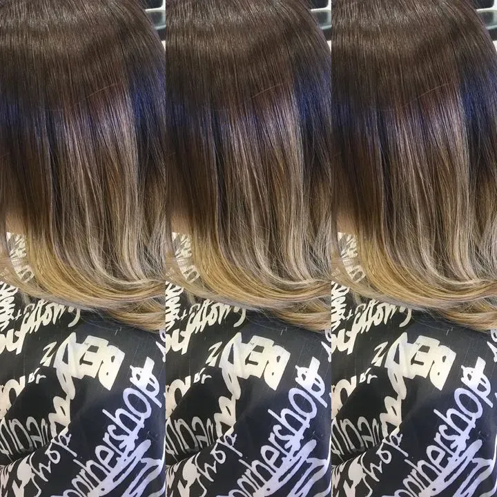 https://cdn.salonspotlight.com/photos/cZk9hAST5fjPsvM3uFjI/289dfa5c-5469-4a68-9c52-b0d17ed1a7f6_720x720