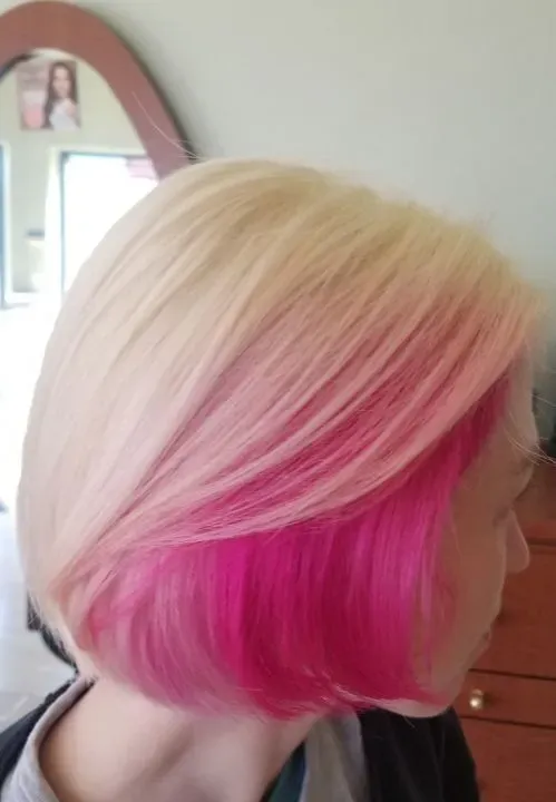 https://cdn.salonspotlight.com/photos/caRW2hKQhPDbE7rexMtF/017d7ef0-df23-4081-b13d-1527bfb46dce_720x720