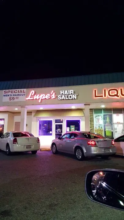 https://cdn.salonspotlight.com/photos/camJV5E1avNWZIBYiyB2/c33151e2-2660-4c5b-b180-d8443d0d0138_720x720