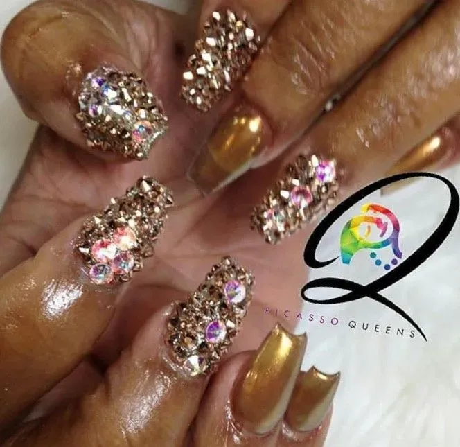 https://cdn.salonspotlight.com/photos/d9cmPFd3TGhrq9wSFrxP/6331fe72-bf10-4093-8d0b-cda76bffa0c1_720x720