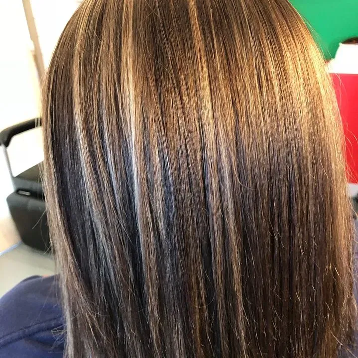 https://cdn.salonspotlight.com/photos/dAe1OebRkkqpNMr4Cp8f/01810d6d-4b03-4b4f-a57d-8de29f942e41_720x720