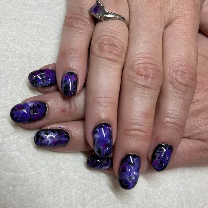 https://cdn.salonspotlight.com/photos/dMCwfWL3V8W9ac8TD71P/2fd52363-89ac-4654-bf5e-e5da7a2b190e_720x720