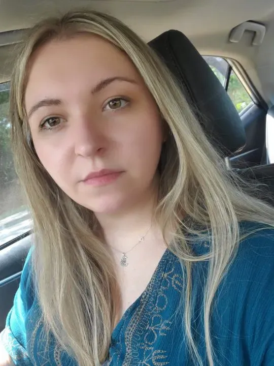https://cdn.salonspotlight.com/photos/dPlneihfq6dNviUlerY8/0067c3d3-fe14-4a54-9479-2eb2abed540e_720x720