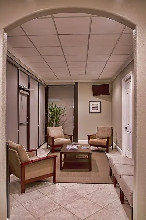https://cdn.salonspotlight.com/photos/dR4kbL2w4YlyYCk10g4Q/092d4d60-1313-47b4-8d01-854a20b8ca54_720x720