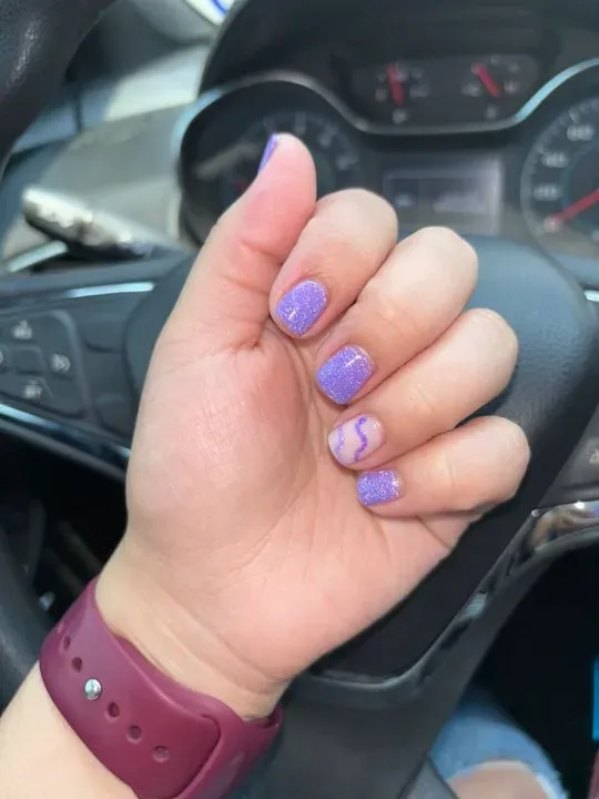 https://cdn.salonspotlight.com/photos/dS4zwL85sw0iIExu82C9/dd8b9af3-2aa0-4505-b30b-9b3474668910_720x720