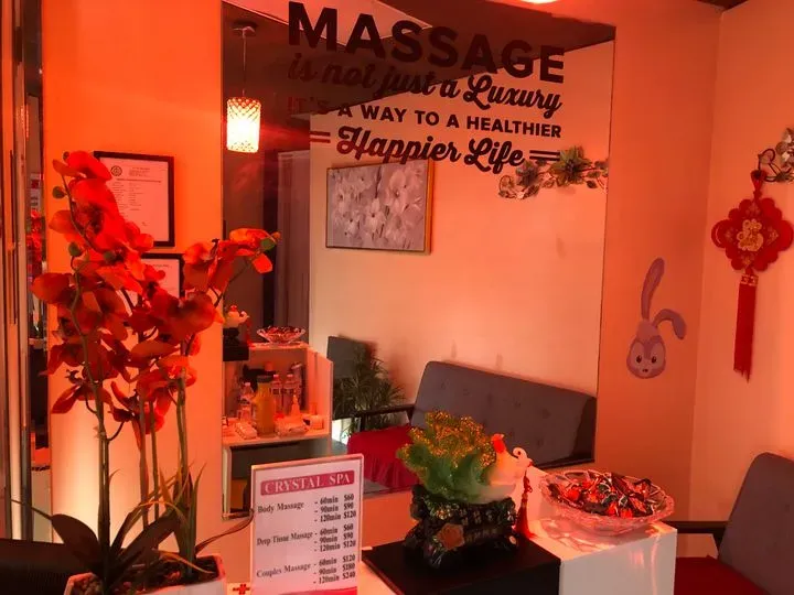 https://cdn.salonspotlight.com/photos/dYY7HNo14Ex8VxWnYLo6/2f3998bb-0078-4e99-bff6-8489d9002bb0_720x720