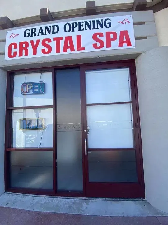 https://cdn.salonspotlight.com/photos/dYY7HNo14Ex8VxWnYLo6/a933617d-6140-4546-805c-9dccbf3772bb_720x720