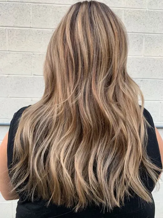 https://cdn.salonspotlight.com/photos/dbPopjvFFlAk2grCN8Xj/f06ef225-dcec-4eb6-bd51-e5e329fbe3ec_720x720