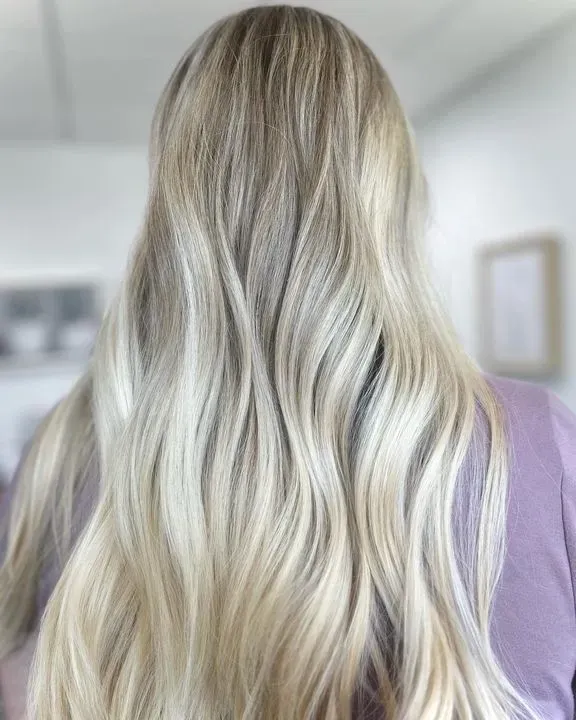 https://cdn.salonspotlight.com/photos/dr61CsYzNRioCxKYtFlU/2d4101e4-7622-4432-8f1a-58d836ba4ee6_720x720
