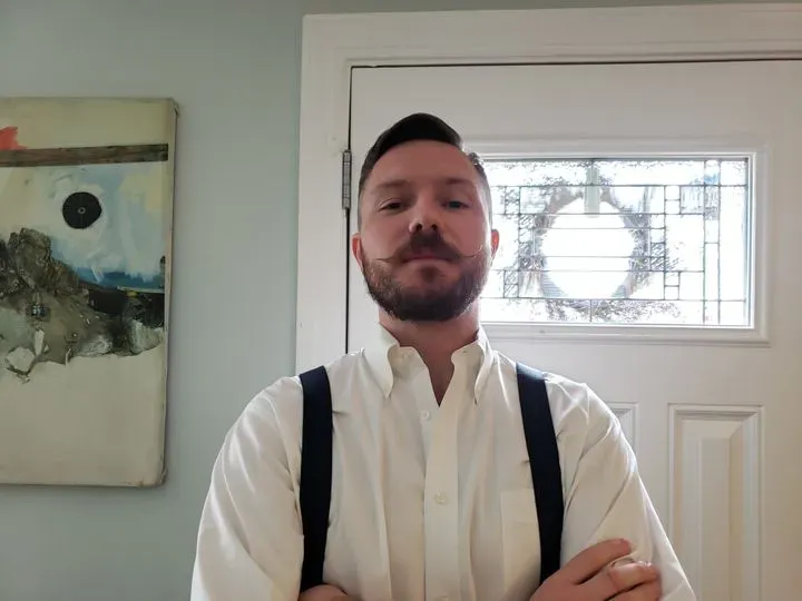 https://cdn.salonspotlight.com/photos/eHEmtddukuyNsHiVYIQc/f3738c41-5be5-428c-be98-04e4942b94f2_720x720