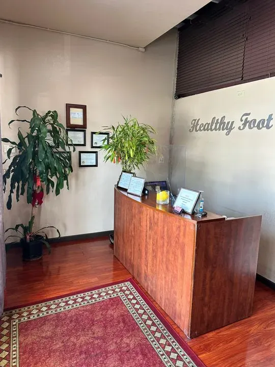 https://cdn.salonspotlight.com/photos/eQWXxJHVEdOX6JOiR9gN/532e7f73-7d96-4e02-bc90-0f641008b721_720x720
