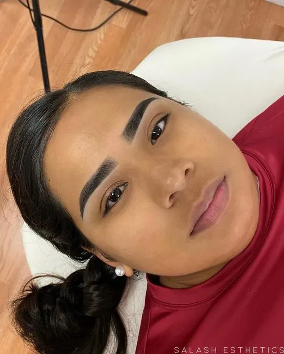 https://cdn.salonspotlight.com/photos/eVJnfwDaLuqtc5kTjvgj/c71130bf-0271-4705-a525-b7bc0514f638_720x720