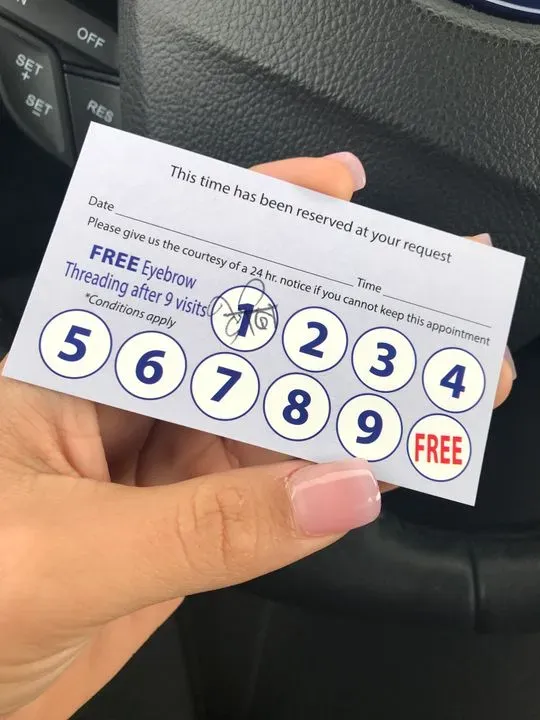 https://cdn.salonspotlight.com/photos/egMkeJJBLQxqFvRxQFoL/255bea1e-2871-40c3-8d41-2dd9550fa06b_720x720