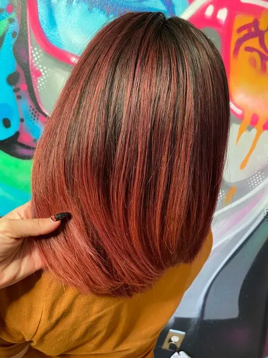 https://cdn.salonspotlight.com/photos/ehsjrh2IbT7fCoJszwSR/42422c6a-3c9e-4861-ad22-641eb1933ab1_720x720