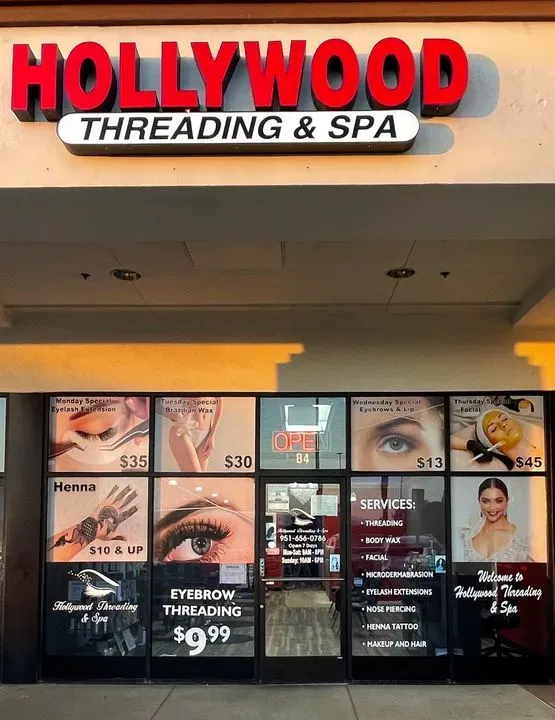 https://cdn.salonspotlight.com/photos/eiSSKjmYzXIlnl7c86l3/b62c708b-cfae-456c-bdd9-bce38c40a848_720x720